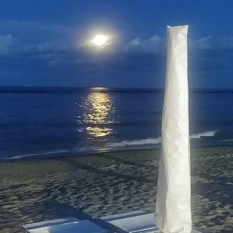 Casa Sereno Lido delle Nazioni Exteriör bild